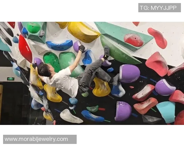 深圳攀岩队状态引发热议运动员表现与训练方法成焦点讨论